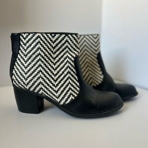 Michael Antonio Black and White Chevron Ankle Boots